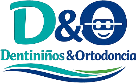 Inicio - Dentiniños y Ortodoncia Logo Dentiniños y Ortodoncia — Dra. Fabiola Jiménez